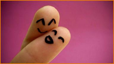 10 green flags that matter more than physical attraction in a partner.
